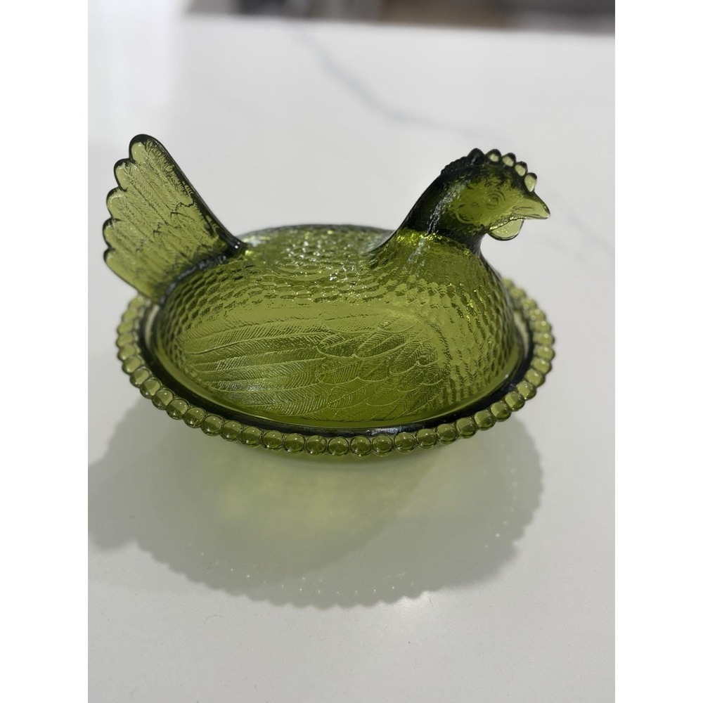 Vintage Indiana Glass Olive Green Hen on Nest No Chips